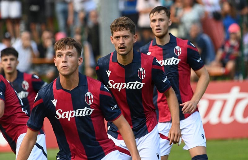 Soi kèo Monza vs Bologna