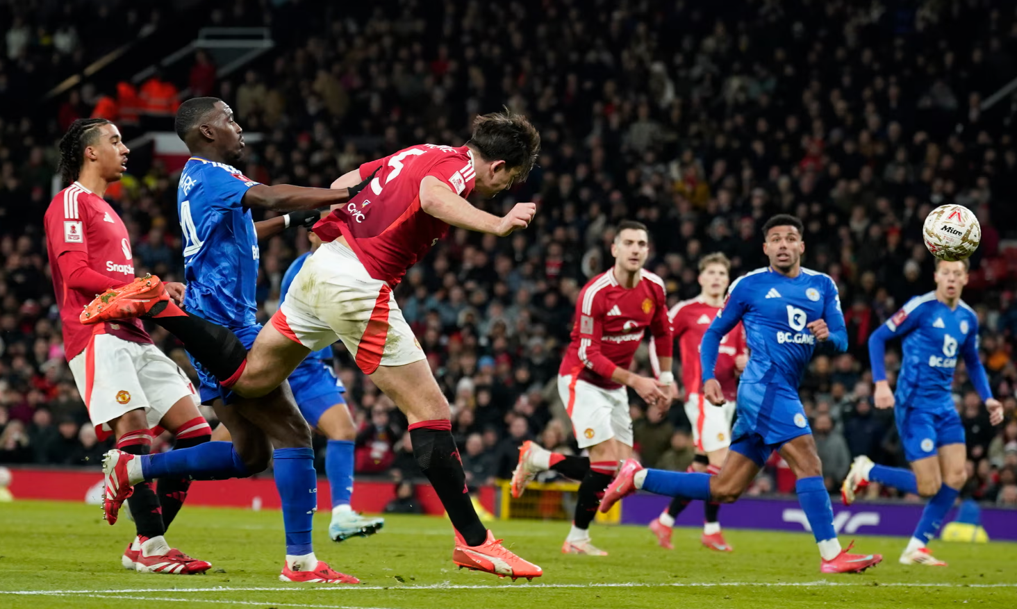 Manchester United vs Leicester City (03:00 – 08/02) | Xem lại trận đấu