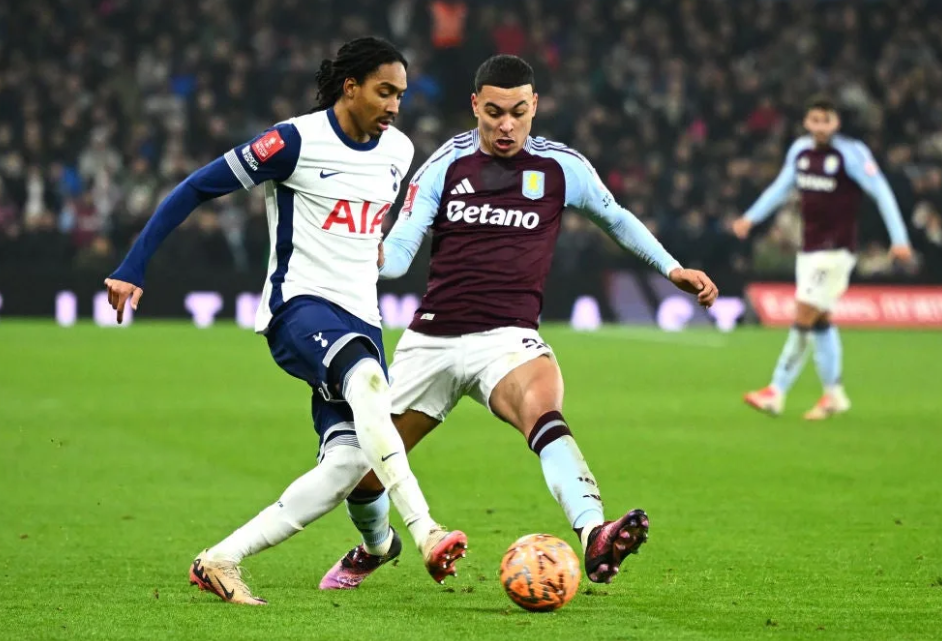 Aston Villa vs Tottenham (00:35 – 10/02) | Xem lại trận đấu